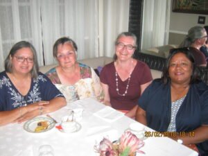 Startseite_Treffen_mit_Freundinnen